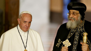 Condoglianze del Santo Padre a Papa Tawadros II per l'incendio di una chiesa copta